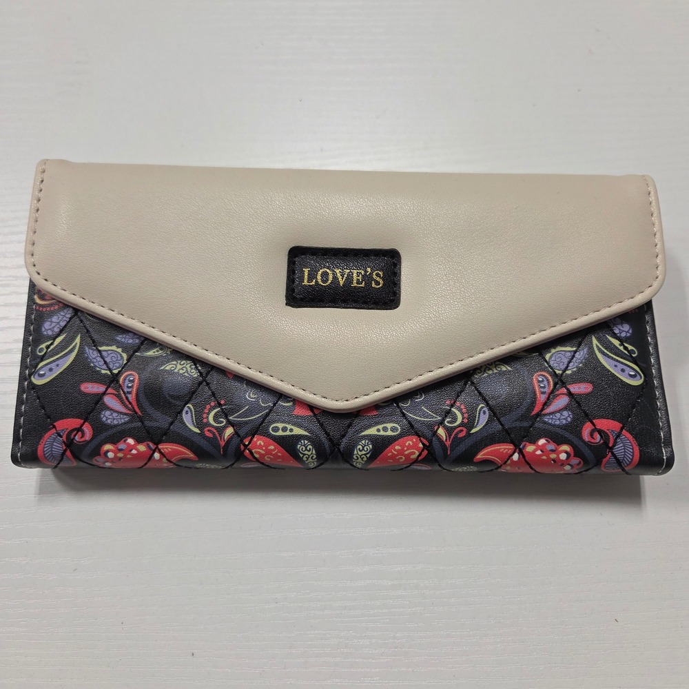 Love's Women's Quilted Floral Paisley Trifold Wallet Cream Black Pink Organizer